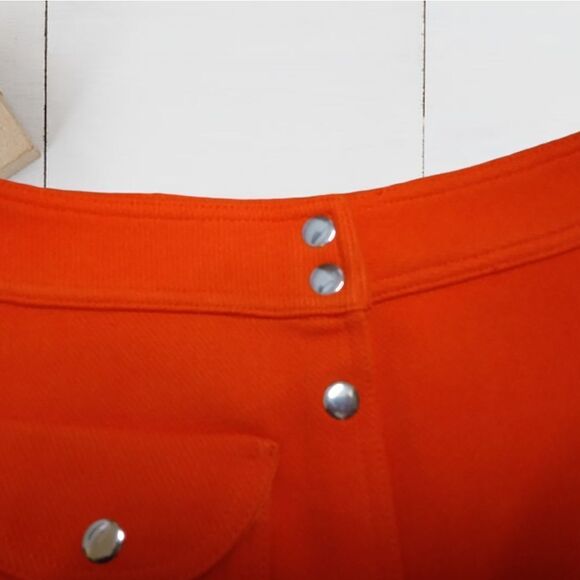UNIF | HIGH RISE ORANGE RED BUTTON FRONT VALEN MINI SKIRT FAUX WOOL SMALL - Picture 8 of 16